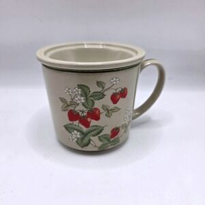 Vintage Strawberry Tea Infuser Mug Ceramic Stoneware Cottagecore